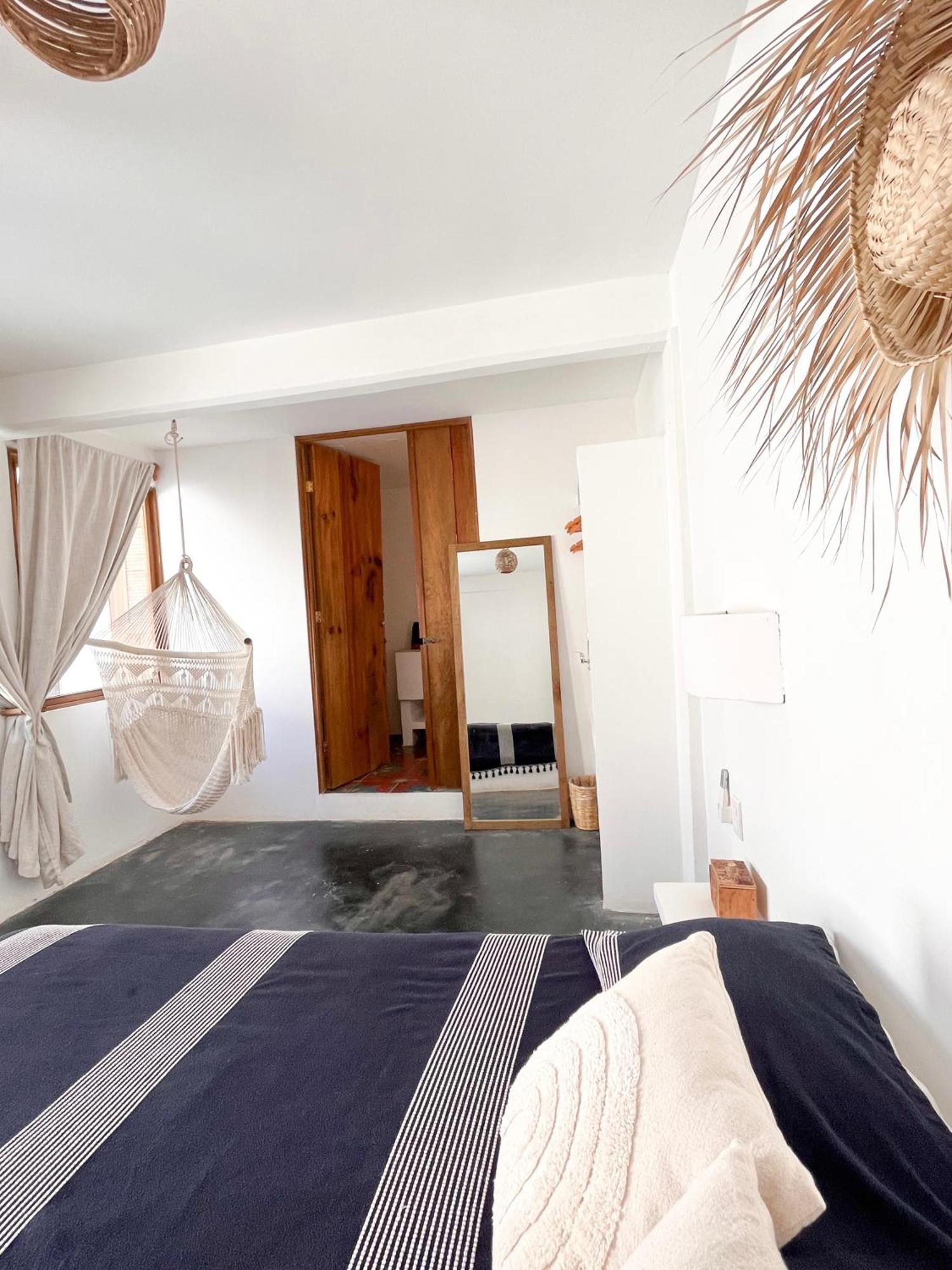 מלון Brisas de Zicatela Casa Leone La Punta חדר תמונה