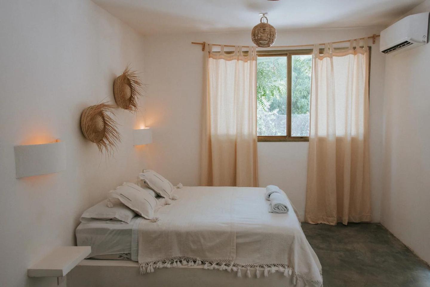 מלון Brisas de Zicatela Casa Leone La Punta חדר תמונה