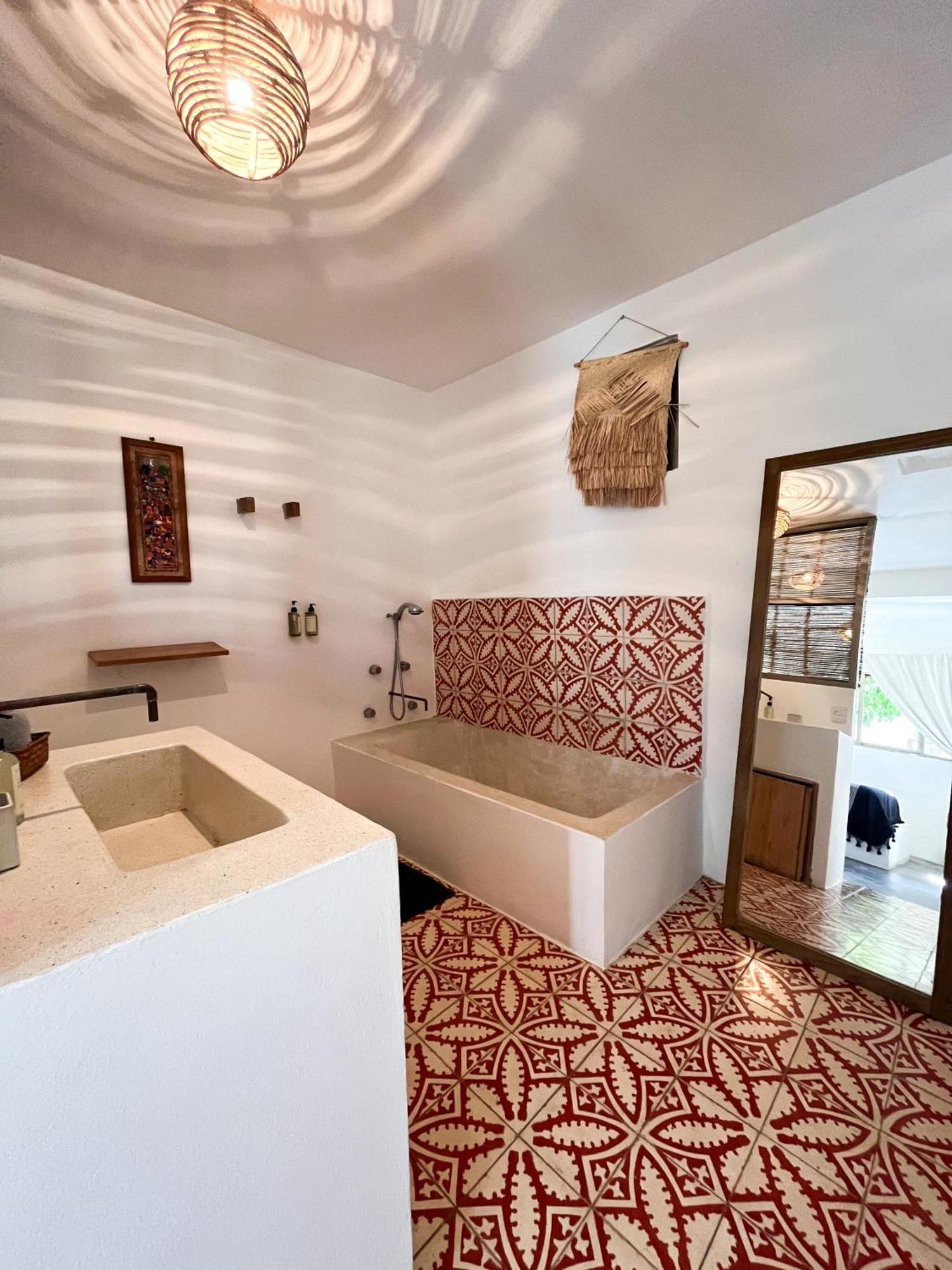 מלון Brisas de Zicatela Casa Leone La Punta מראה חיצוני תמונה